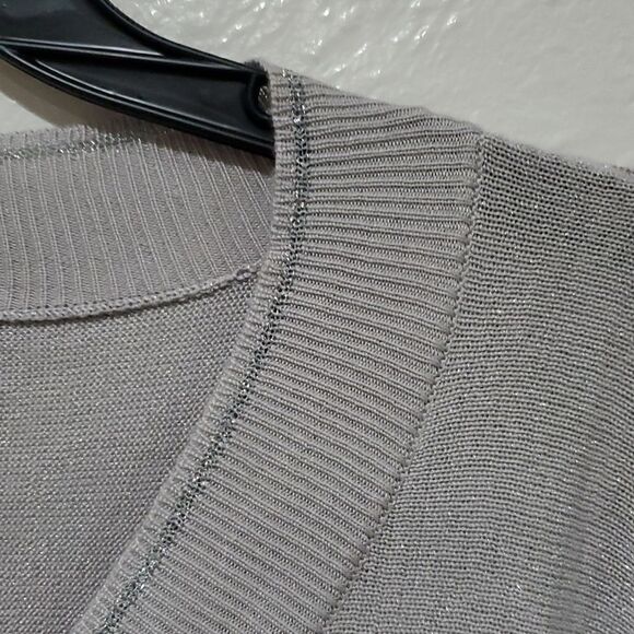 Silver Metallic V Neck Sweater Size 2XL - Picture 2 of 10